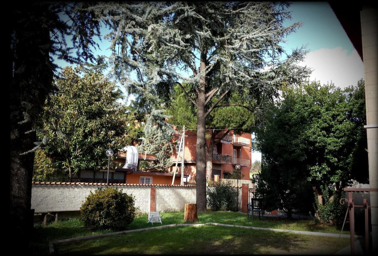 La Casa Degli Oleandri Ξενοδοχείο Ρώμη Εξωτερικό φωτογραφία